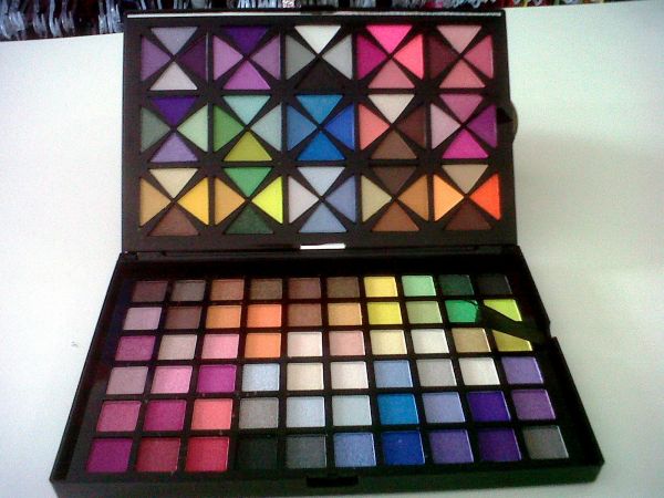 Paleta de Sombras 3D Tridimensional 120 cores